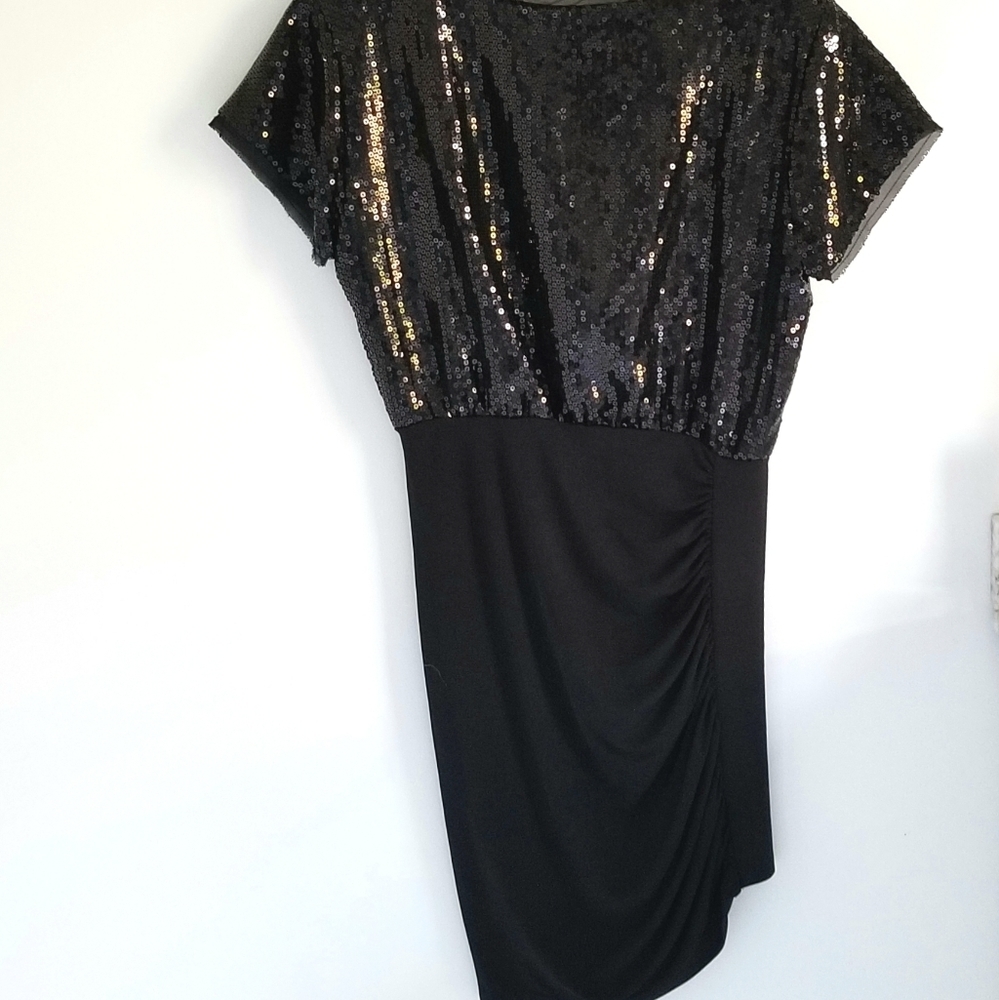 BCBG Generation Black Sequin Cocktail Dress Wedding Guest - Picture 6 of 6